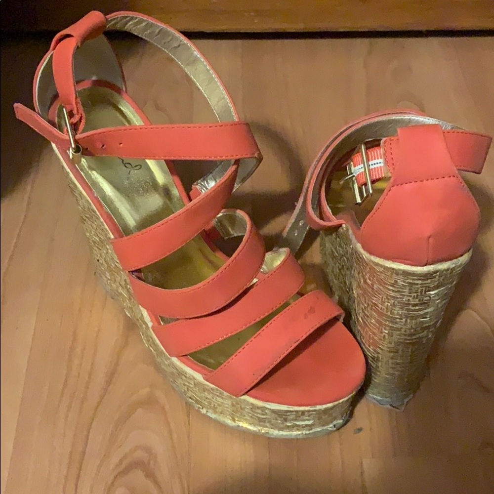 Qupid Wedges